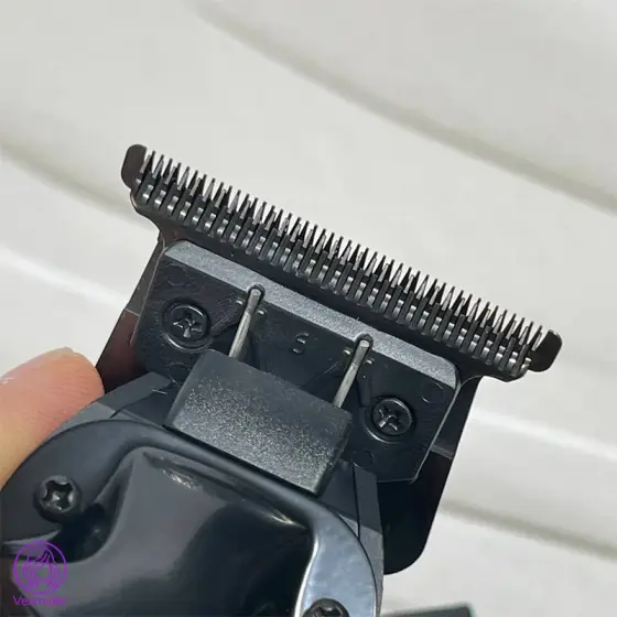 ماشین اصلاح وی جی آر VGR V-904